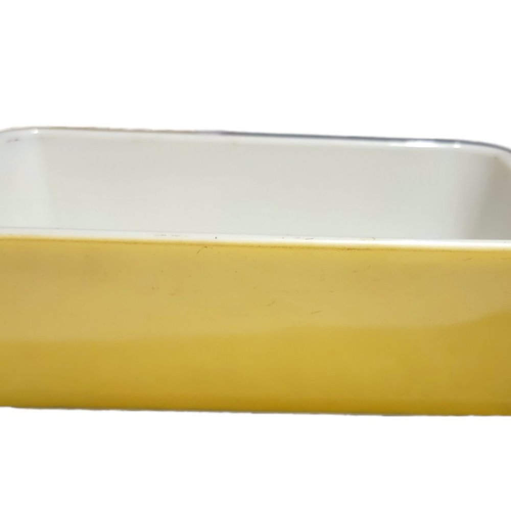 vintage  #0503 1.5 Quart 1950's yellow rectangular refrigerator baking dish